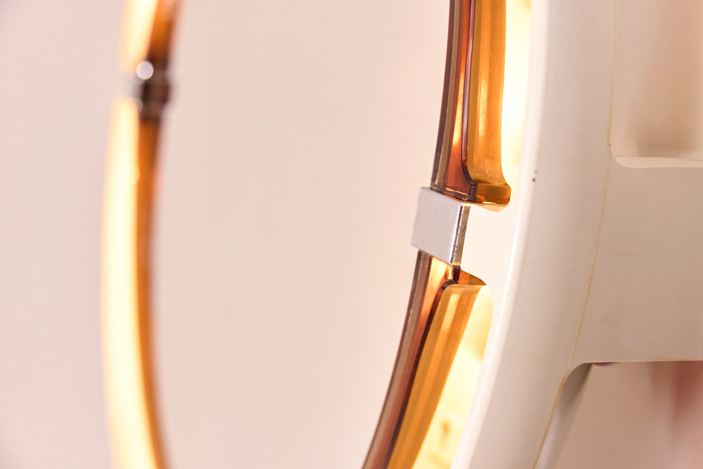 Alibert – Round Mirror with Integrated Frame, Europe 1970s-baan-collection-closeup-1