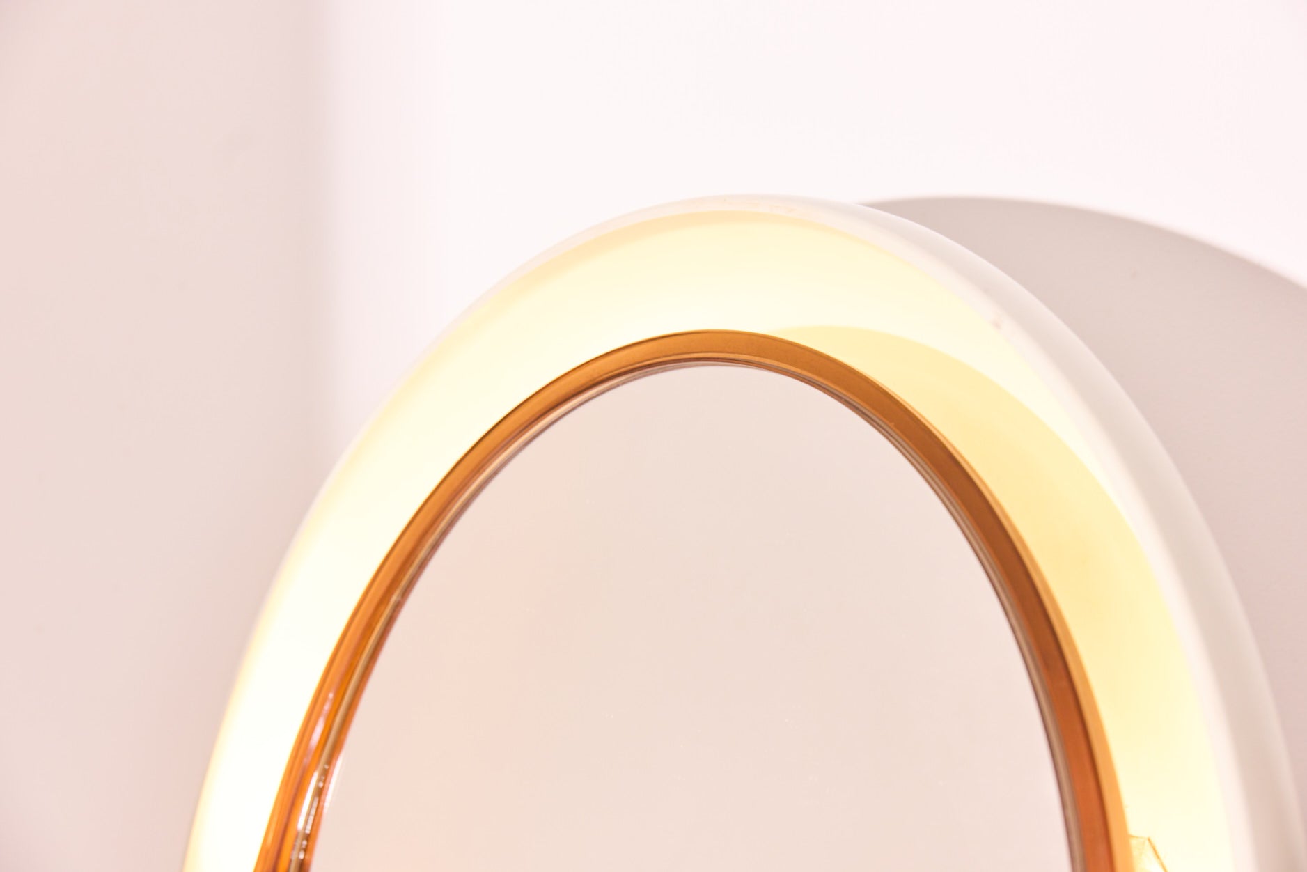 Alibert – Round Mirror with Integrated Frame, Europe 1970s-baan-collection-closeup