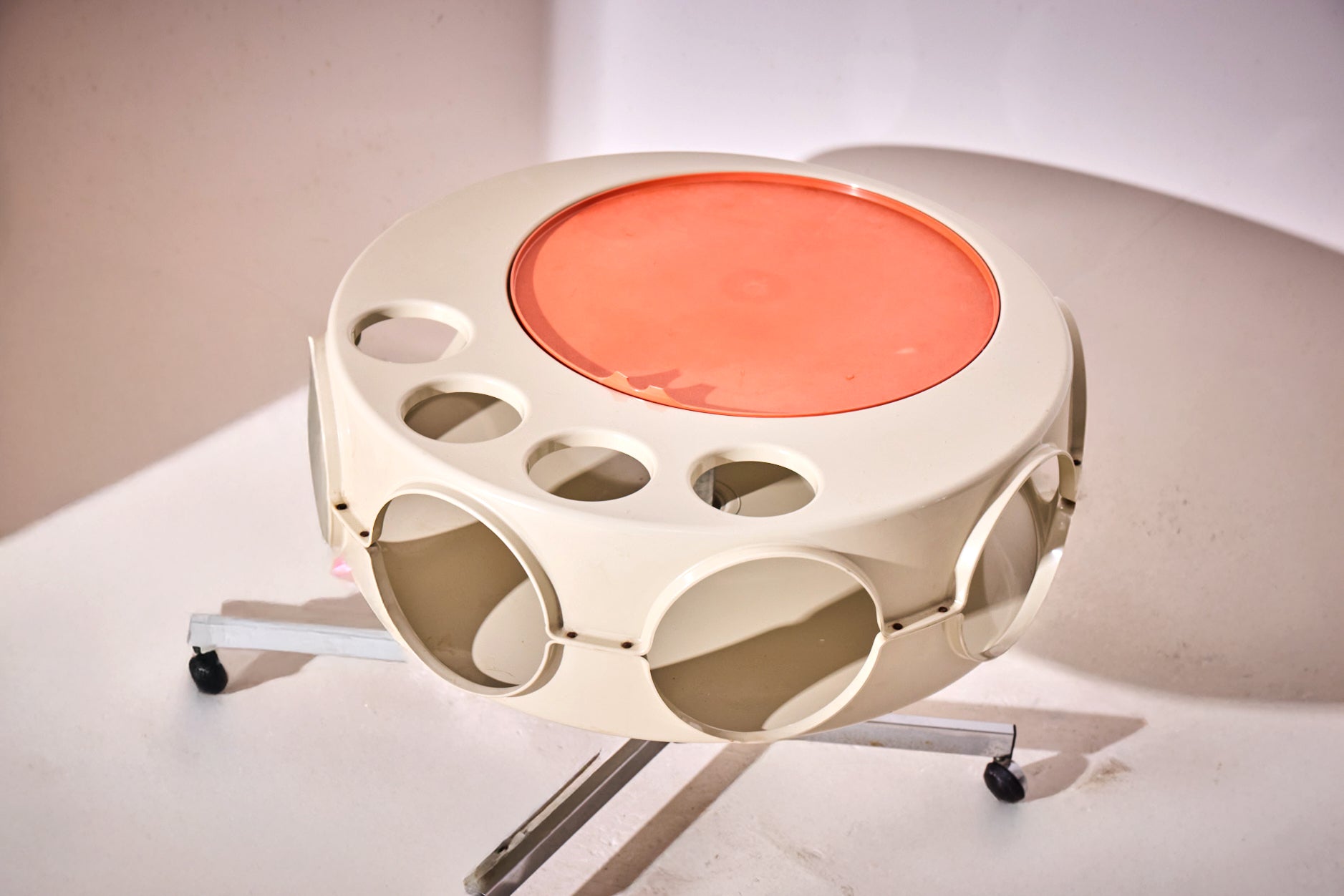 Rotating Bar Unit – Space Age, 1970s-closeup