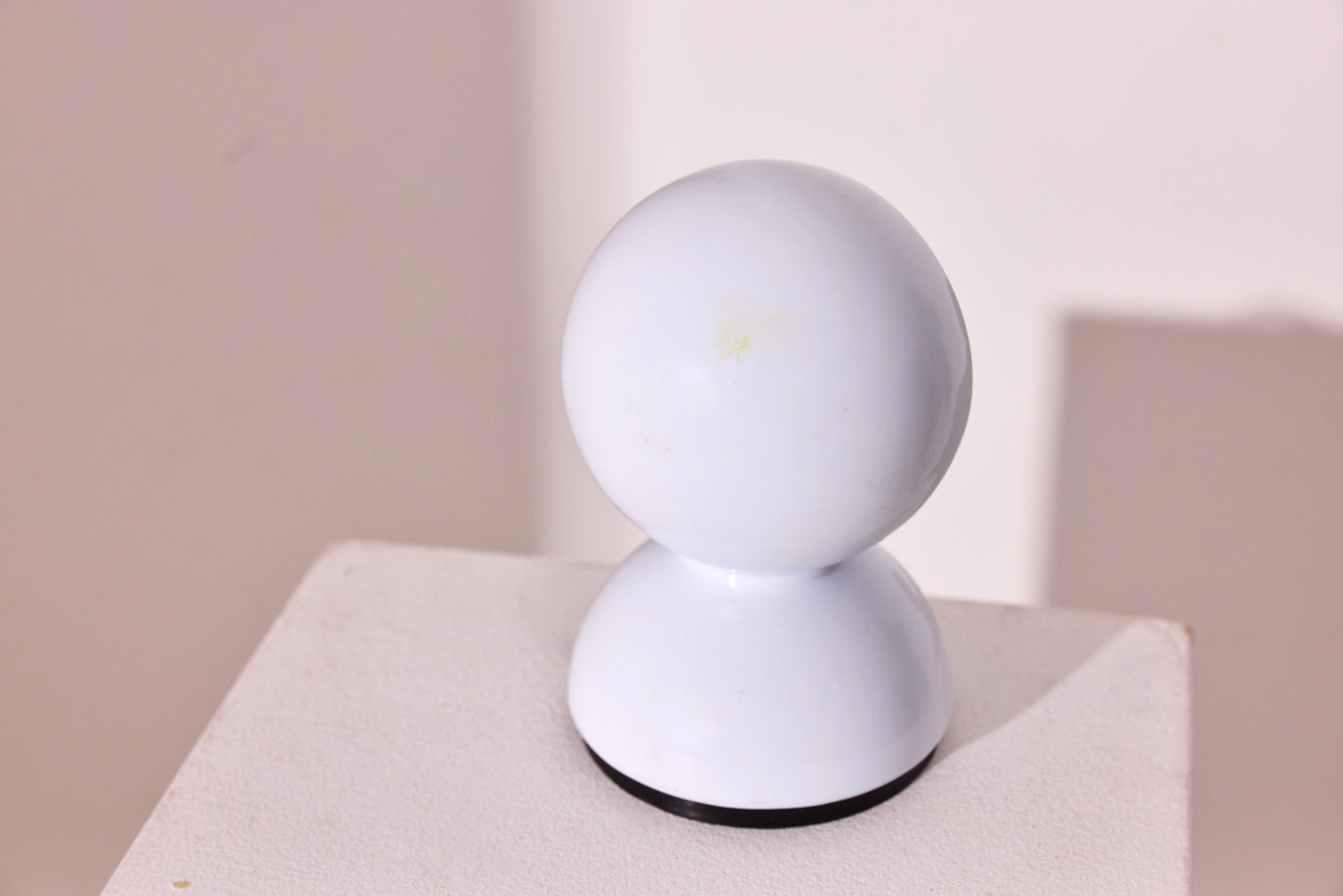 Vico Magistretti – Eclisse Table Lamp, White, Italy 1960s-baan-collection-frontal-back
